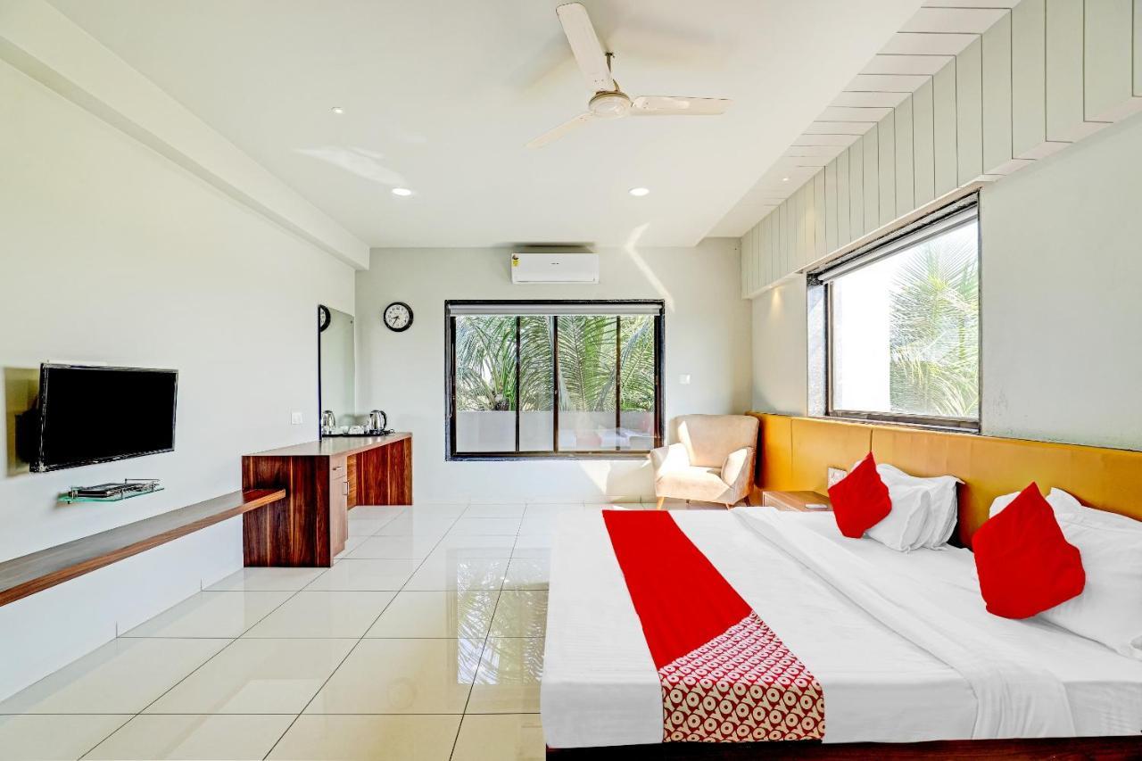 ホテルOyo 70752 Viram House Gorwa エクステリア 写真