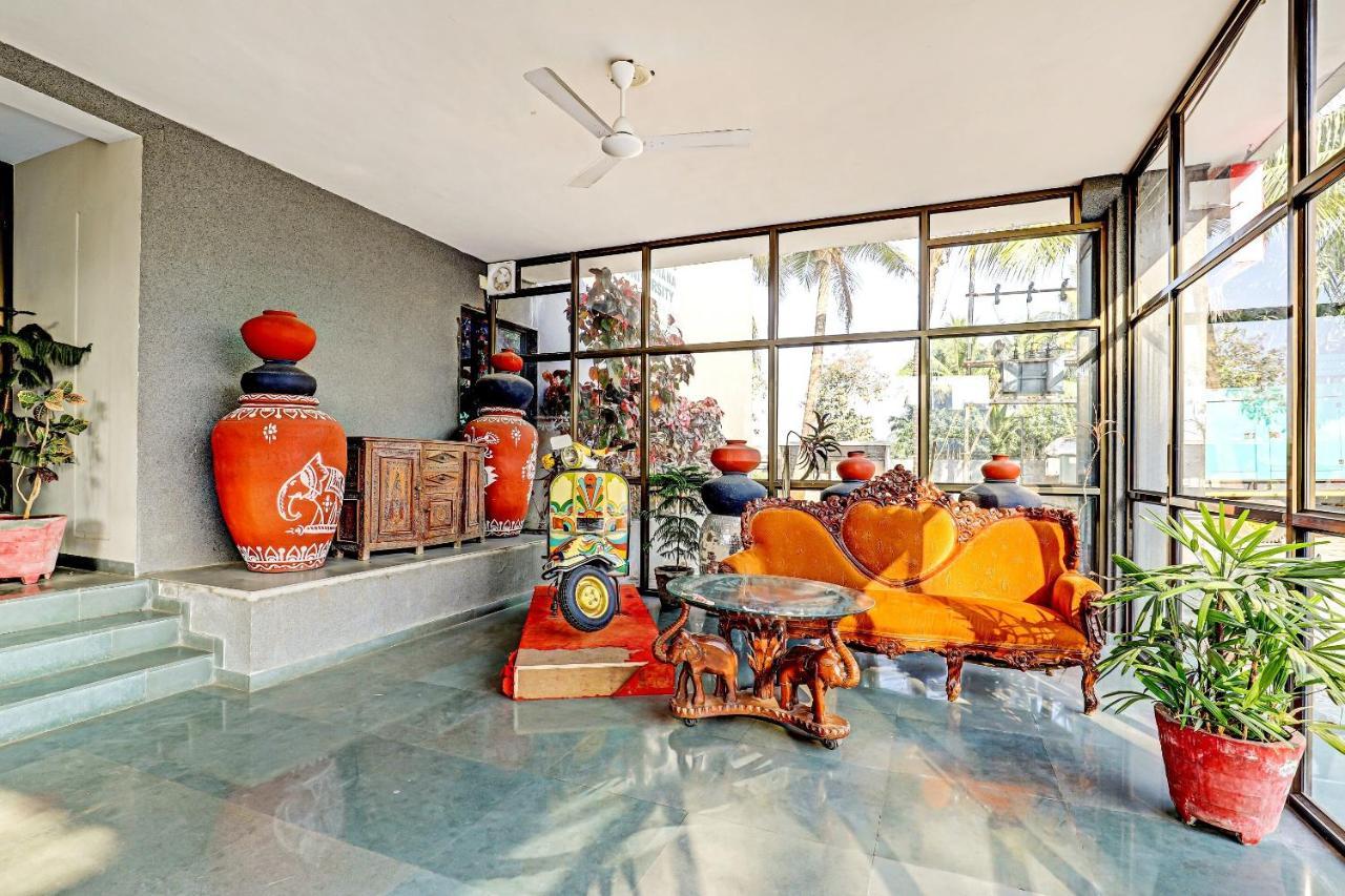 ホテルOyo 70752 Viram House Gorwa エクステリア 写真